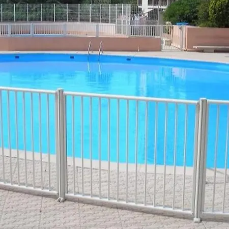 Le Lagon Bleu F Comme Fabuleux 1 Le Grau-du-Roi